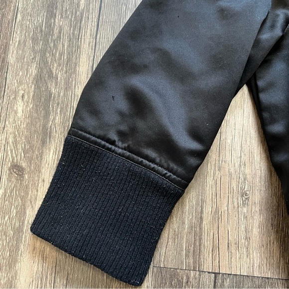 Rock L.A Fashion Black Cropped Satin Jacket Snaps Closure Fitted Petite 3/4 - Picture 7 of 12